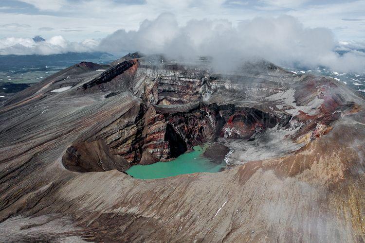 medium_Вулкан Горелый.jpg